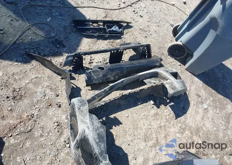 2012 Ford Mustang V6 Premium z USA, uszkodzony, nr VIN 1ZVBP8EM6C5220391